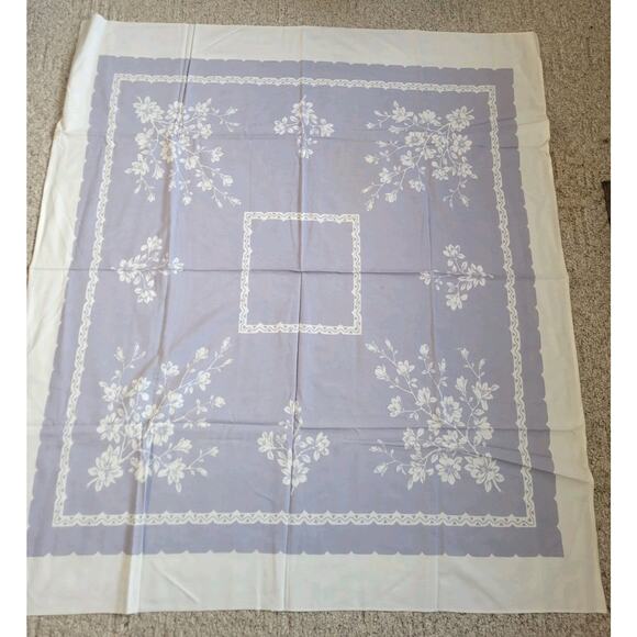 Vtg White Blue Floral Home Decor Kitchen Dining Rectangle Tablecloth 52.5"x46" - Picture 2 of 7